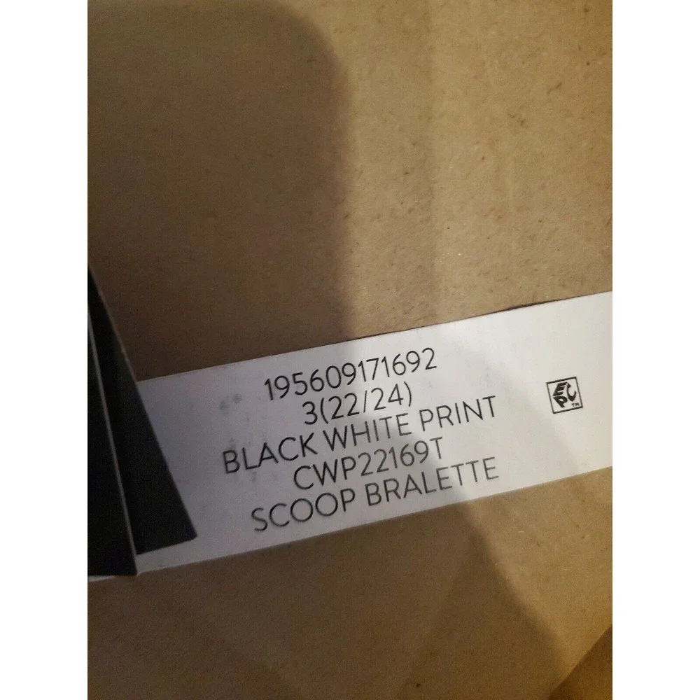 California Waves Plus Women's Bralette Size 22/24 Black White Animal Print Swim - Picture 5 of 12